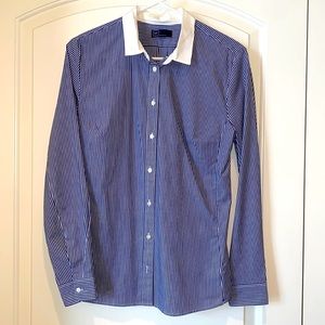 GAP Fitted Stripe Button Down